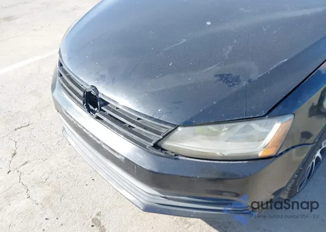 2017 Volkswagen Jetta 1.4T S z USA, uszkodzony, nr VIN 3VW2B7AJ3HM361523